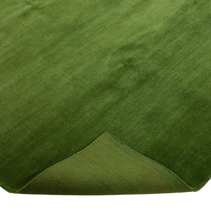 Solid Tibetan Wool Rug Hunter / 6x9