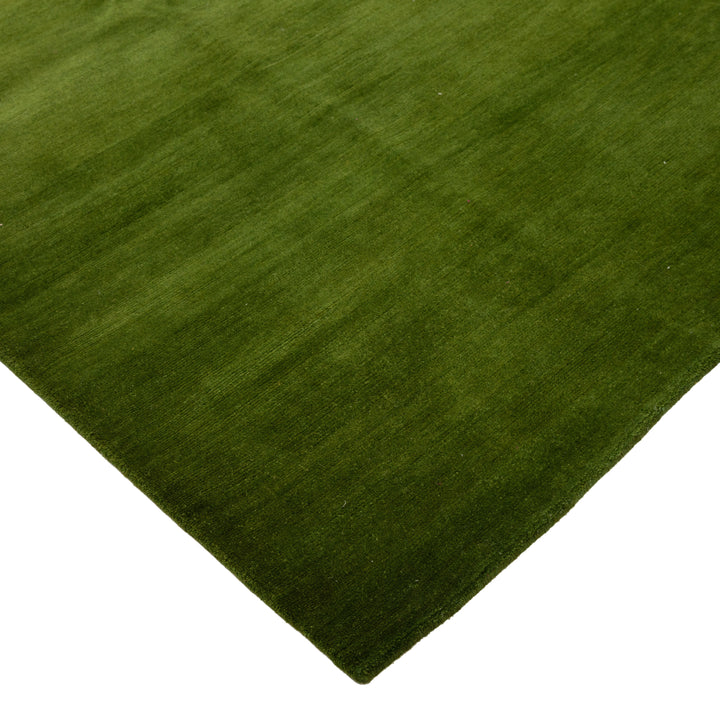 Solid Tibetan Wool Rug Hunter / 9x12