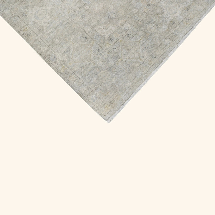 Grey Traditional Silk Rug - 8' x 10'