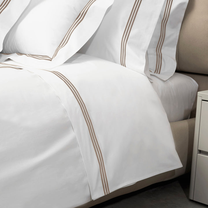 Platinum Duvet + Sham, Brown Pillow Sham / Standard