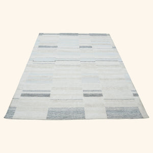 White & Grey Swedish Inspired Dhurrie Wool Rug - 8' x 10' - hover