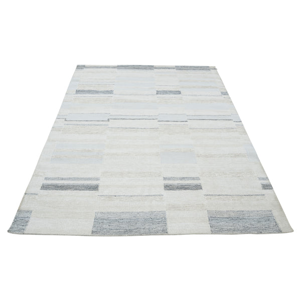 White & Grey Swedish Inspired Dhurrie Wool Rug - 8' x 10'