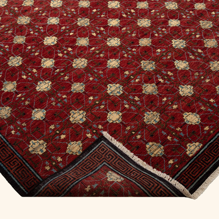 Red Traditional Wool Rug - 9' x 12'