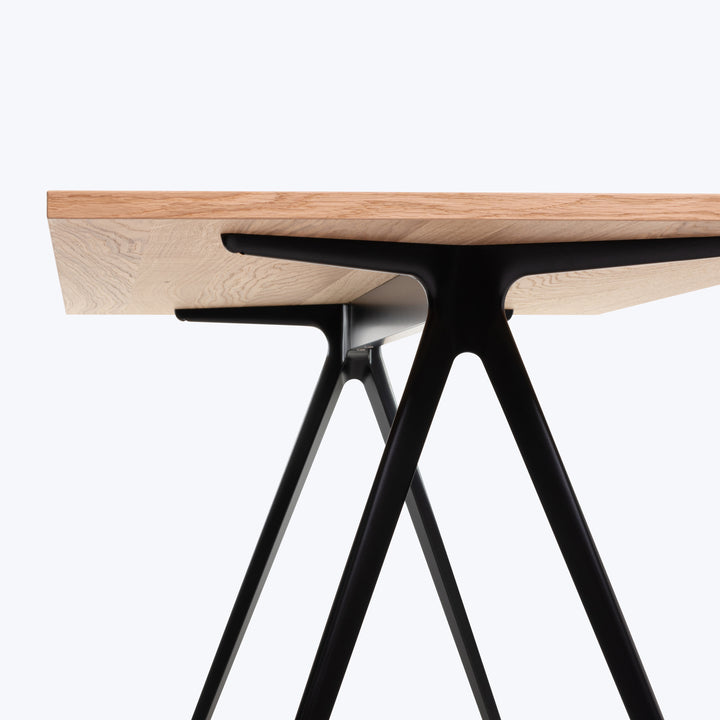 Baguette Dining Table Natural Oak | Black