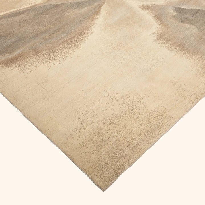 Beige Grey Contemporary Silk Wool Blend Rug - 8'11" x 12'