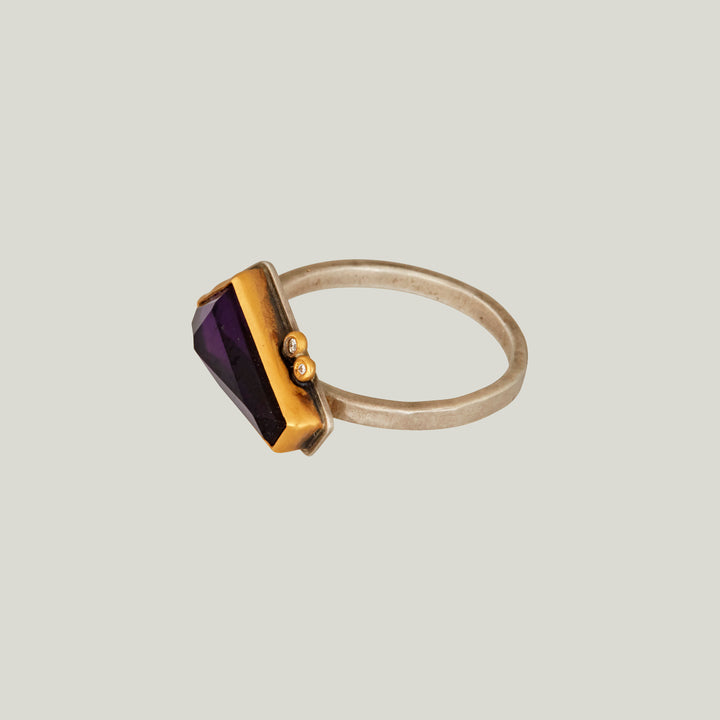 Rosecut Geometric Amethyst Ring