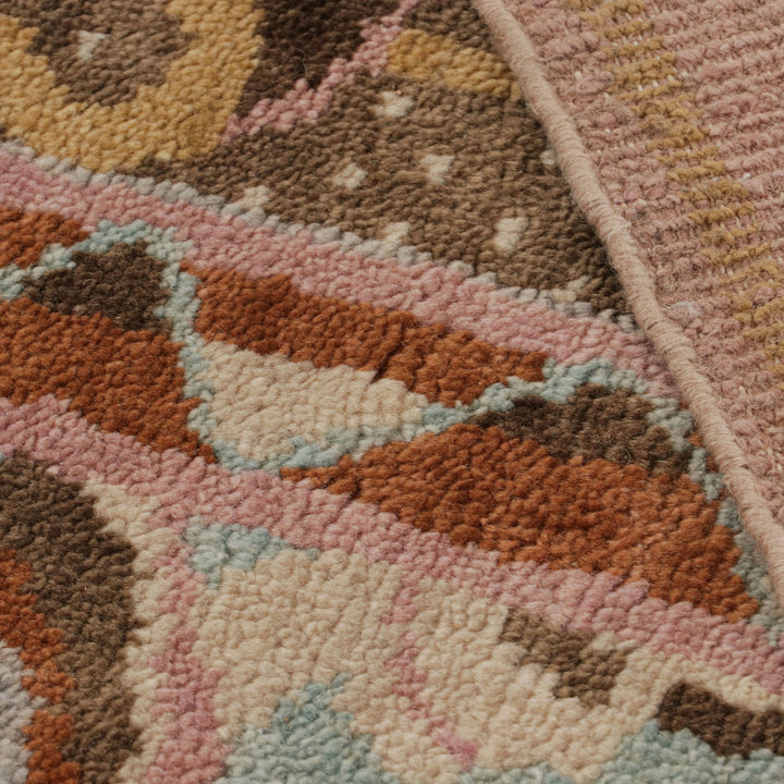 Pink Contemporary Wool Rug - 8'5" x 10'7"