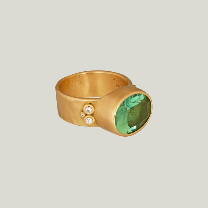 18K Yellow Gold Oval Green Tourmaline and Diamond Ring