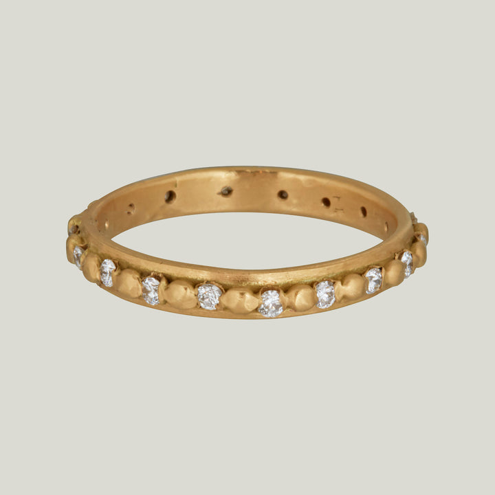 18K Yellow Gold Raised Dot Band with Sprinkle Diamonds