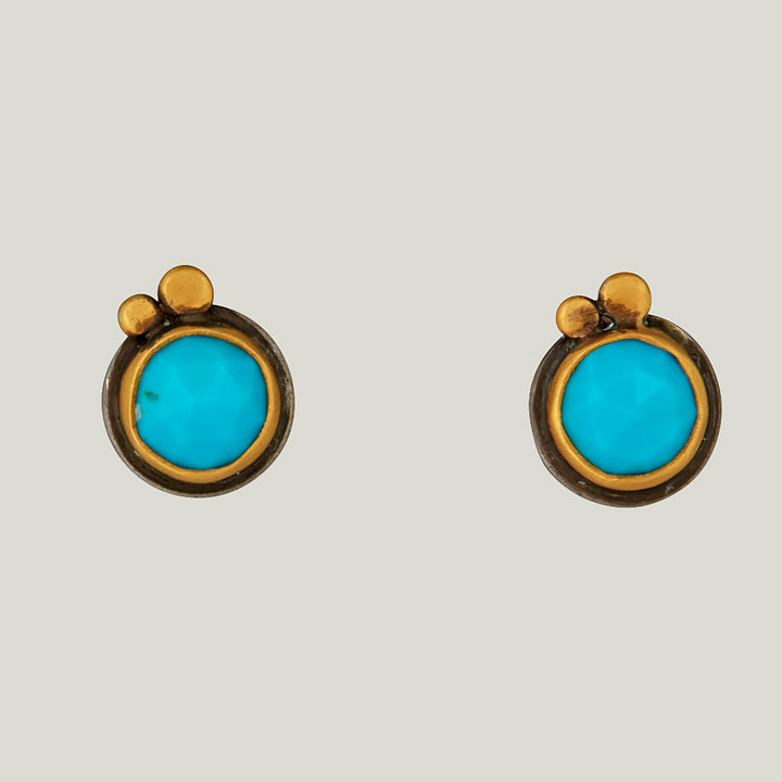 22K Yellow Gold Rosecut Round Turquoise Stud Earrings