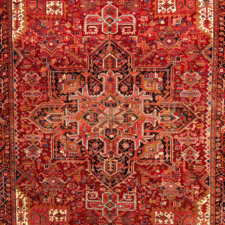 Traditional Perisan Heriz Wool Rug - 10'2" x 13'5"