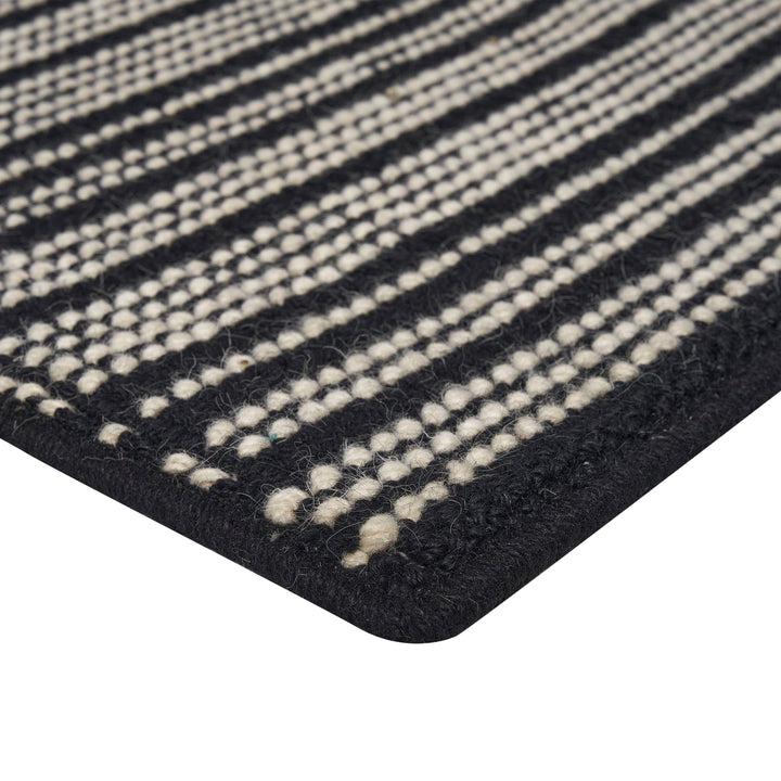 Gateway Custom Carpet Black Tie