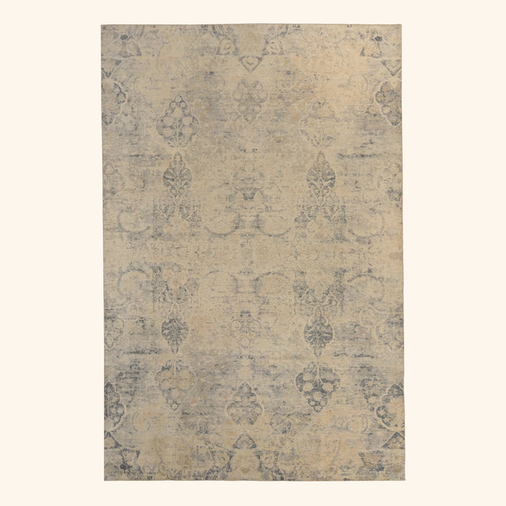 Image for Grey Traditional Silk Rug - 6' x 9'