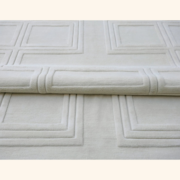 Solid Wool Art SIlk Blend Rug - 8' x 10'