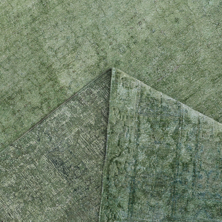 Green Alchemy Contemporary Silk Rug - 7'7" x 9'11"