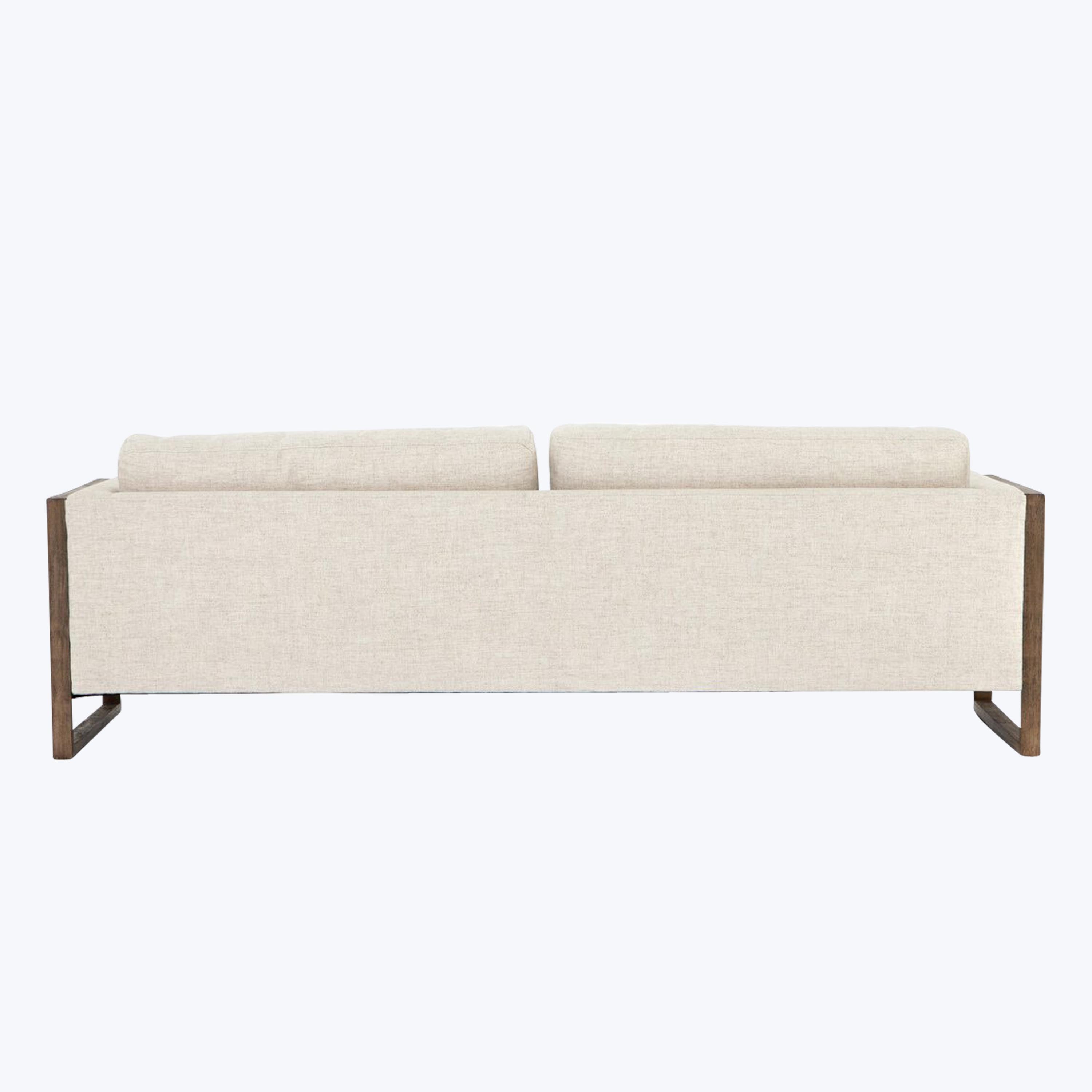 Otis Sofa - Thumbnail 4