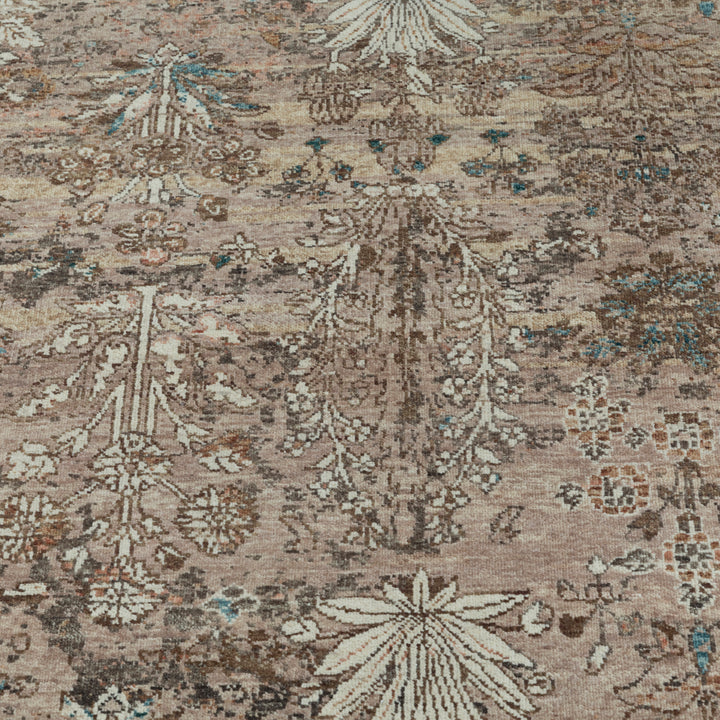Brown Traditional Wool Rug - 6' x 9'3"