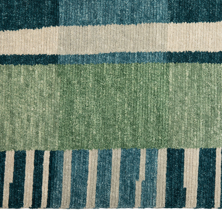 Green Contemporary Wool Rug - 8' x 10'
