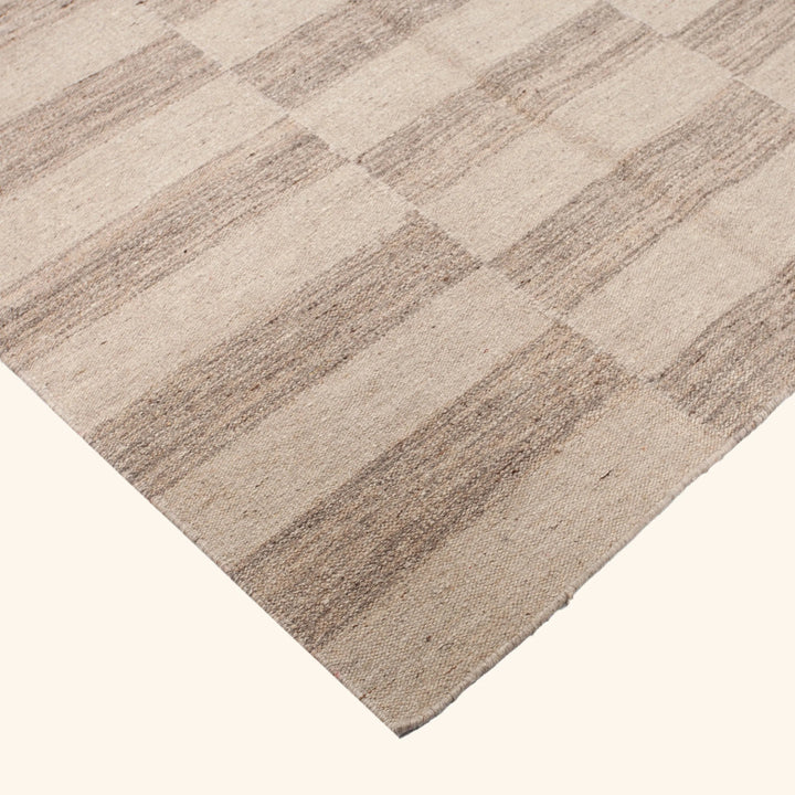 Traditional Tibetan Wool Rug - 5' x 7'10"
