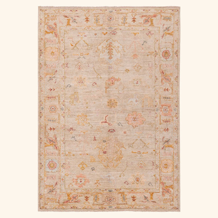 Traditional Oushak Wool Rug - 6' x 8'7"