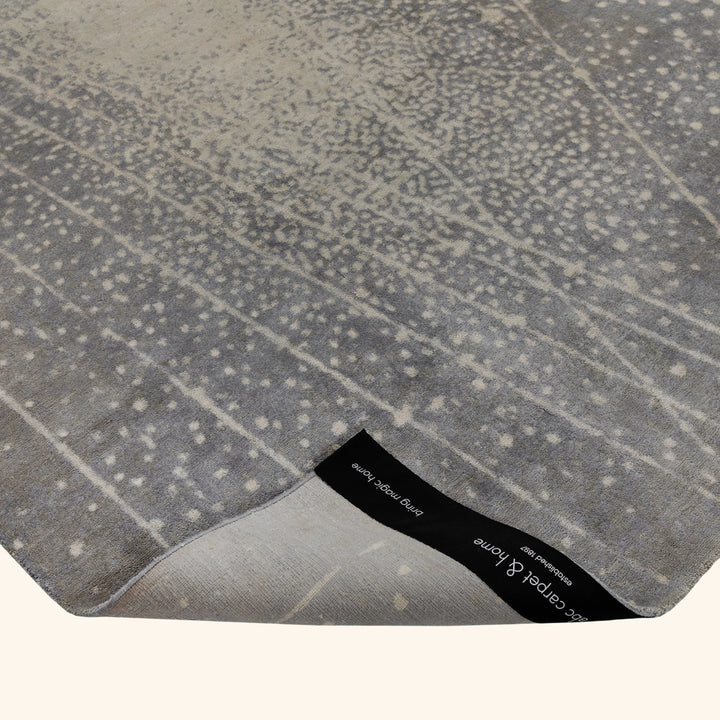 Grey Contemporary Silk Rug - 8' x 10'