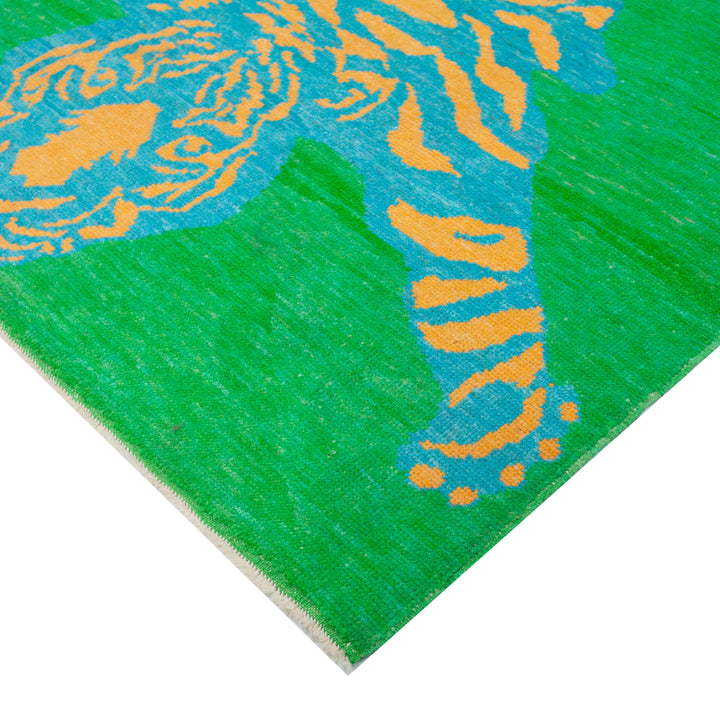 Green Contemporary Tiger Wool Rug - 6'6" x 8'11"
