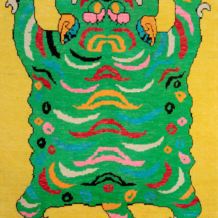 Yellow Contemporary Tiger Wool Rug - 5'5" x 8'2"