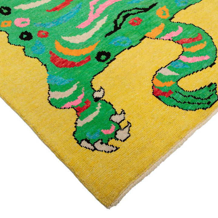 Yellow Contemporary Tiger Wool Rug - 5'5" x 8'2"