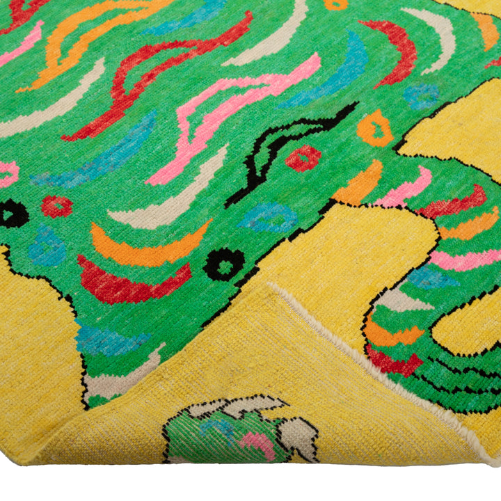 Yellow Contemporary Tiger Wool Rug - 5'5" x 8'2"