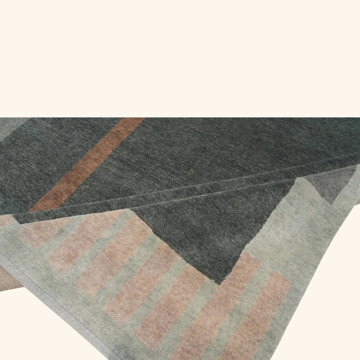 Contemporary Wool Rug - 9' x 12'