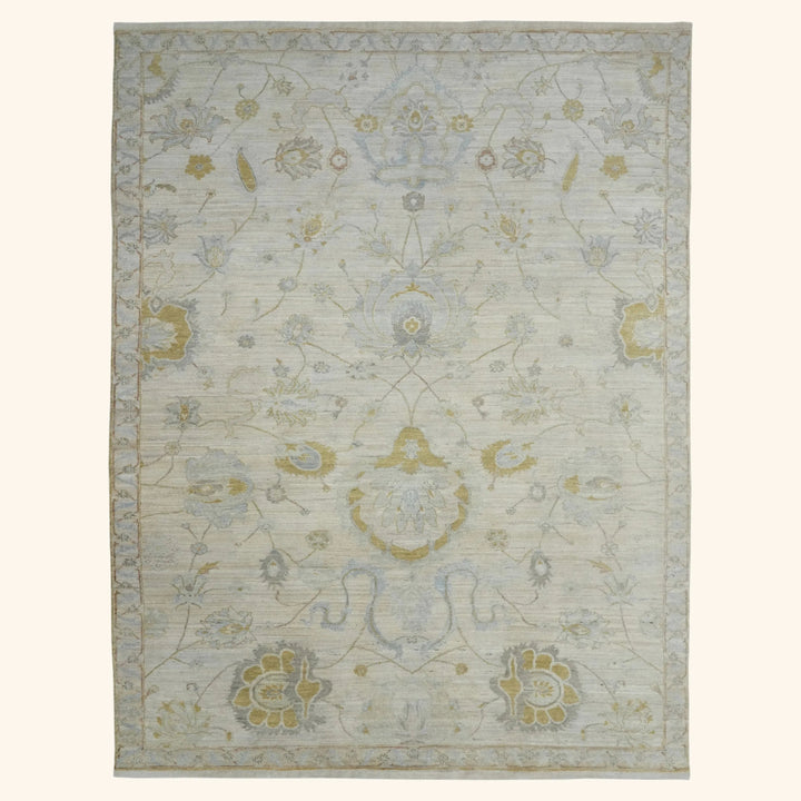 Ivory Traditional Wool Silk Blend Rug - 6' x 9'