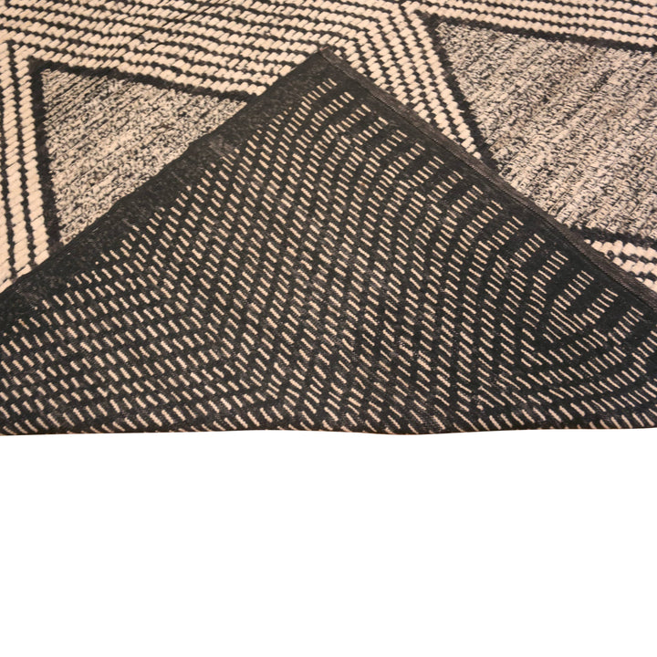 Zameen Transitional Wool Rug - 13'2" x 16'