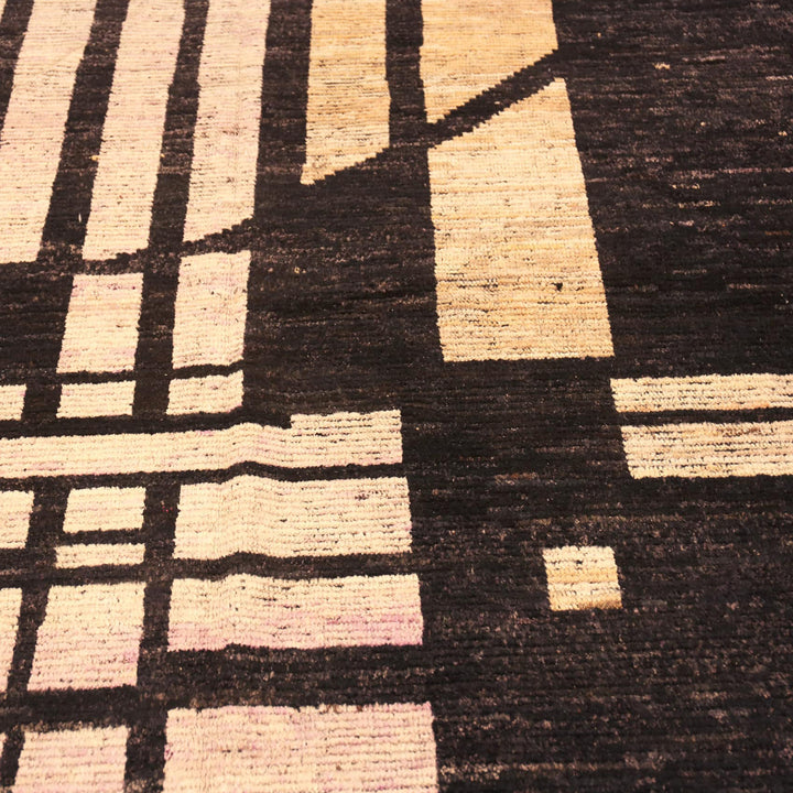 Zameen Transitional Wool Rug - 13'8" x 19'1"