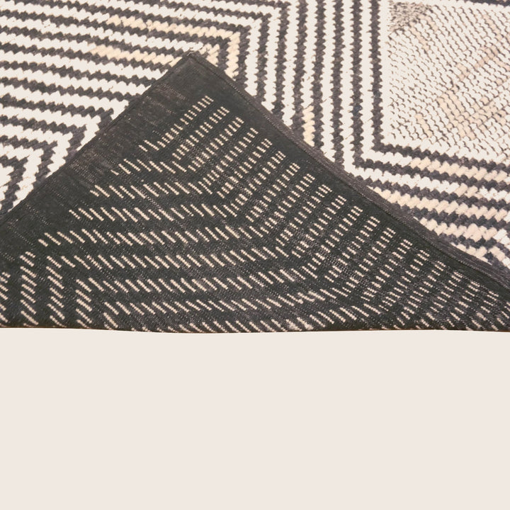 Zameen Transitional Wool Rug - 14'2" x 17'1"