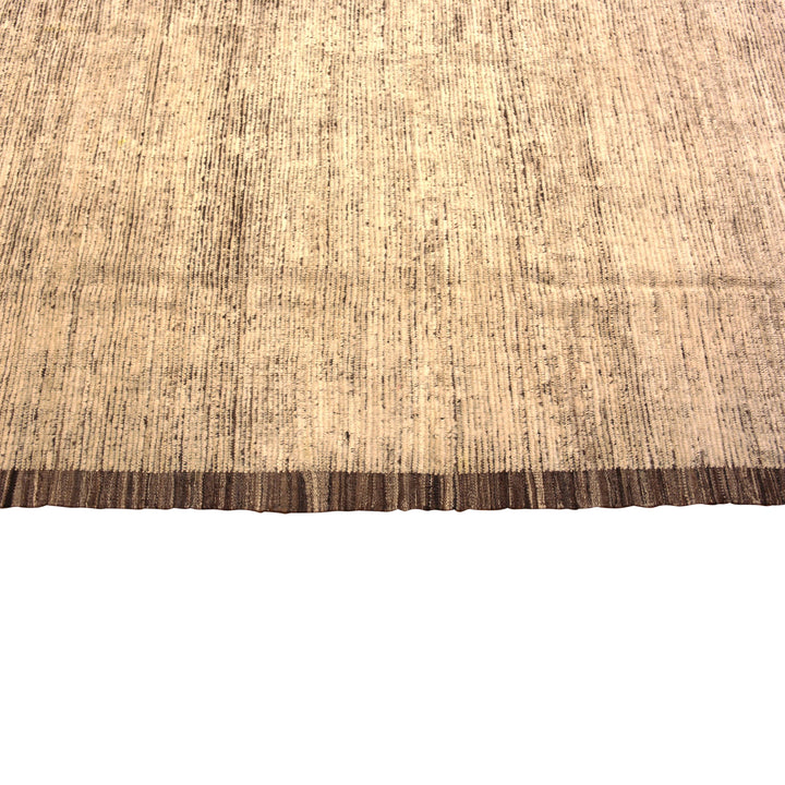 Zameen Transitional Wool Rug - 14'6" x 19'5"