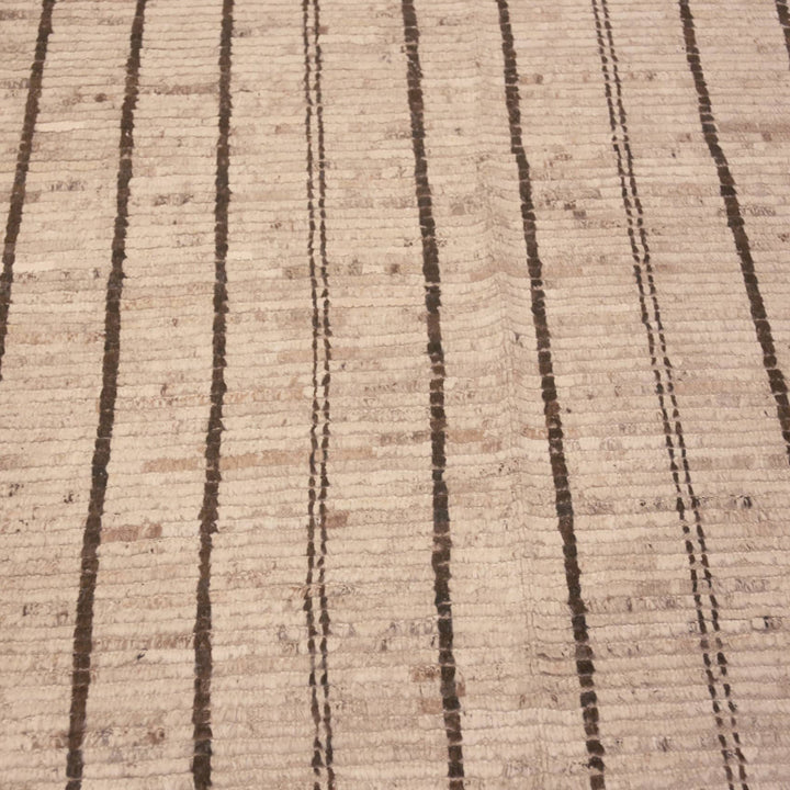 Zameen Transitional Wool Rug - 13'11" x 17'7"