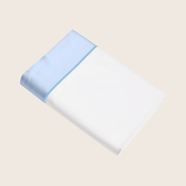 Luna Flat Sheet White/Sky Blue Border/Cerulean Blue Line / Twin