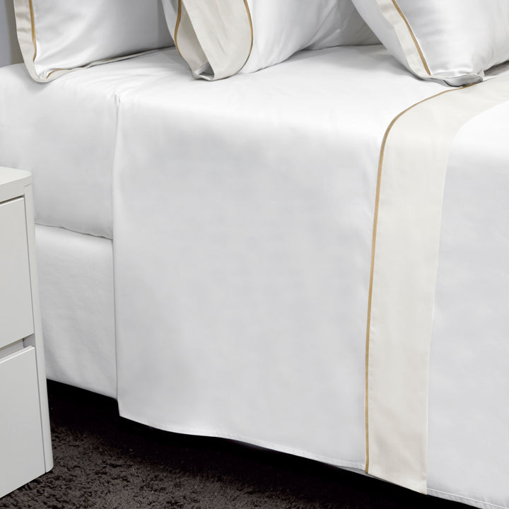 Luna Flat Sheet White/Ivory Border/Taupe Line / Twin