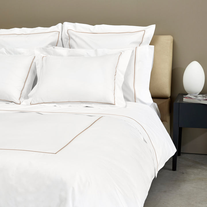 Gramercy Sheets & Pillowcases, White/Brown Flat / Queen