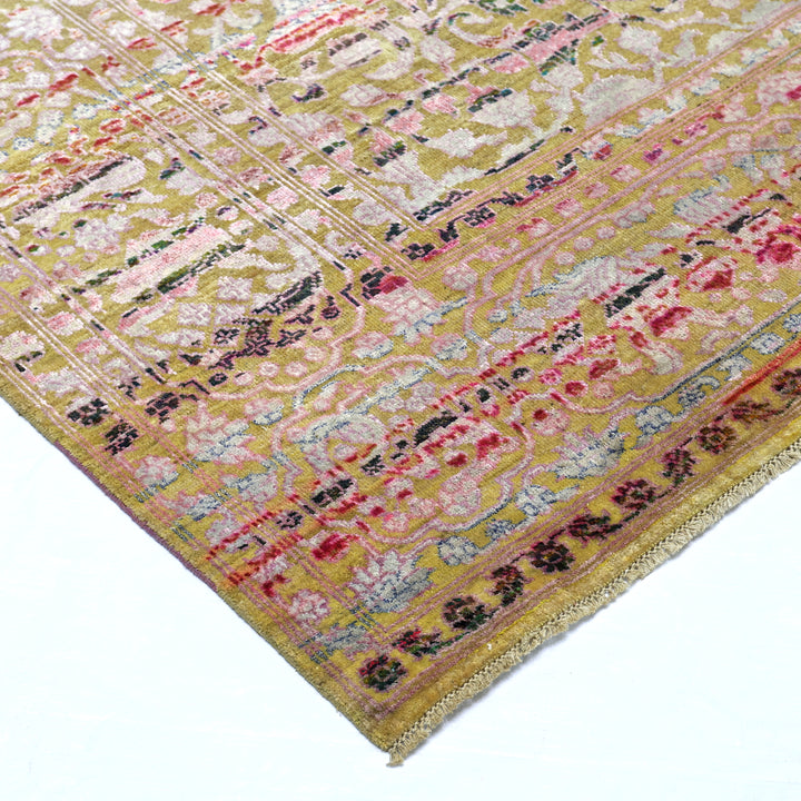 Pink Alchemy Contemporary Silk Wool Blend Rug - 9'10" x 13'7"