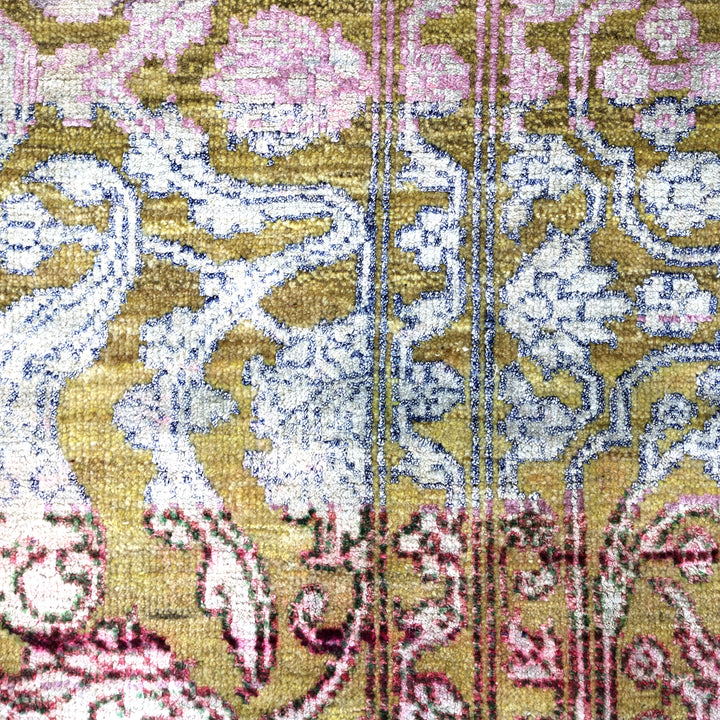 Pink Alchemy Contemporary Silk Wool Blend Rug - 9'10" x 13'7"