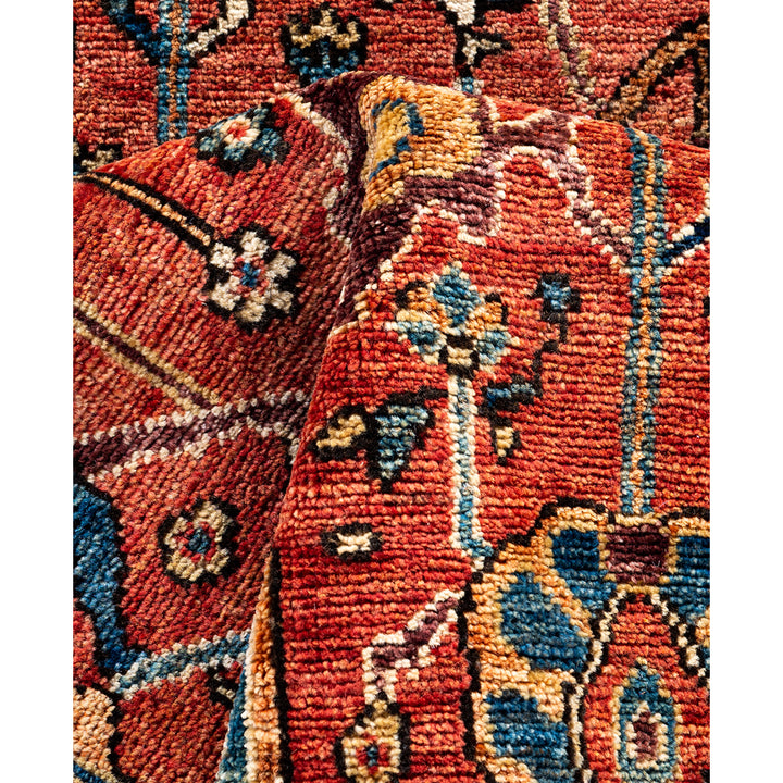 Red Traditional Serapi Wool Runner - 2'8" x 9'11"