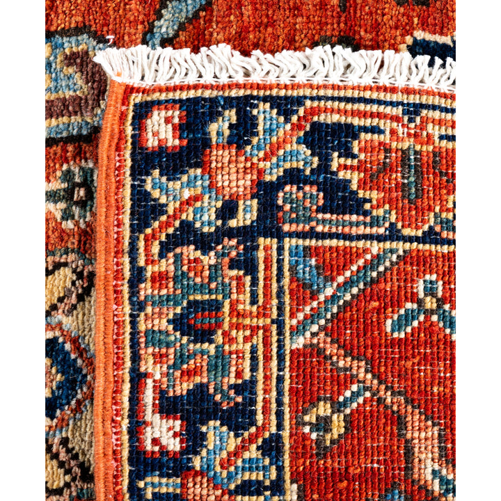 Red Traditional Serapi Wool Rug - 2'9" x 9'8"