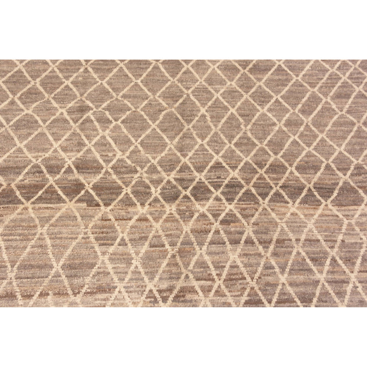 Zameen Transitional Wool Rug - 6'6" x 9'4"