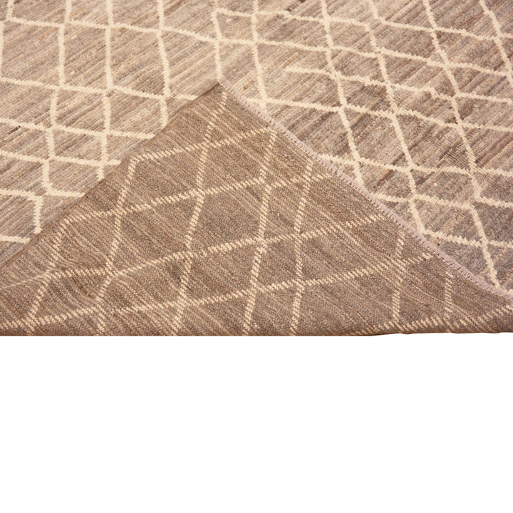 Zameen Transitional Wool Rug - 6'6" x 9'4"