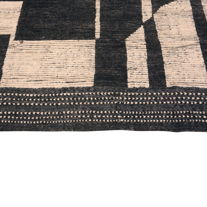 Black Zameen Transitional Wool Rug - 14' x 19'6"