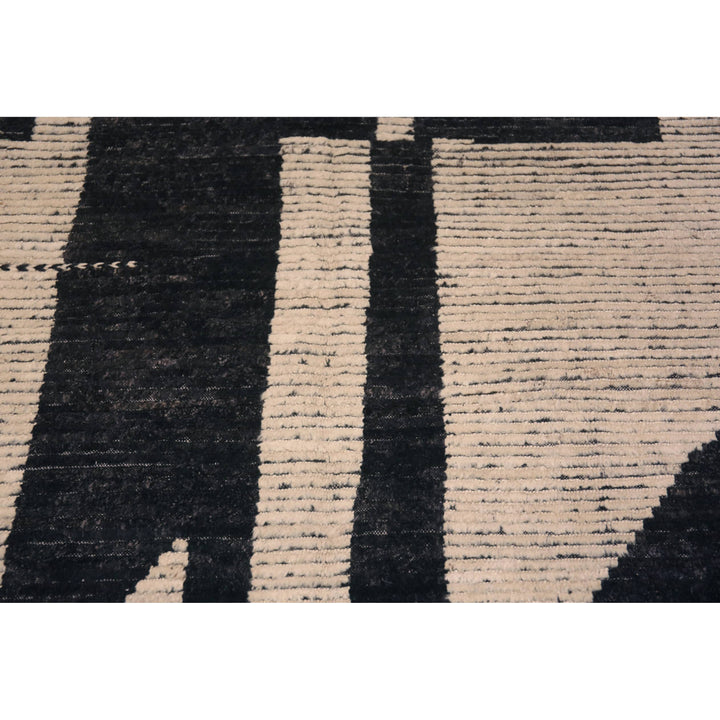 Black Zameen Transitional Wool Rug - 14' x 19'6"