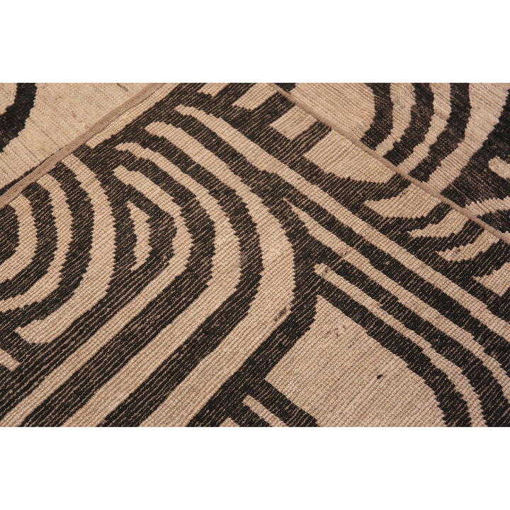Black Zameen Transitional Wool Rug - 16'5" x 22'6"