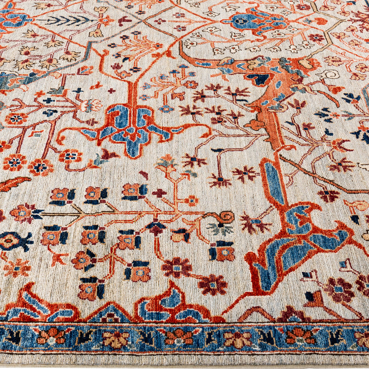 Traditional Serapi Wool Rug - 8'1" x 9'8"