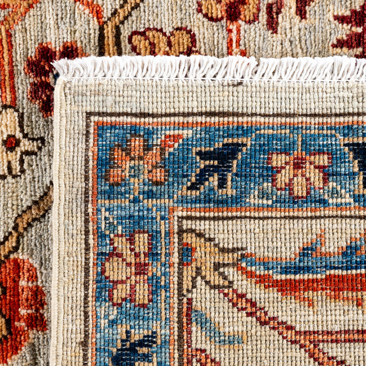 Traditional Serapi Wool Rug - 8'1" x 9'8"